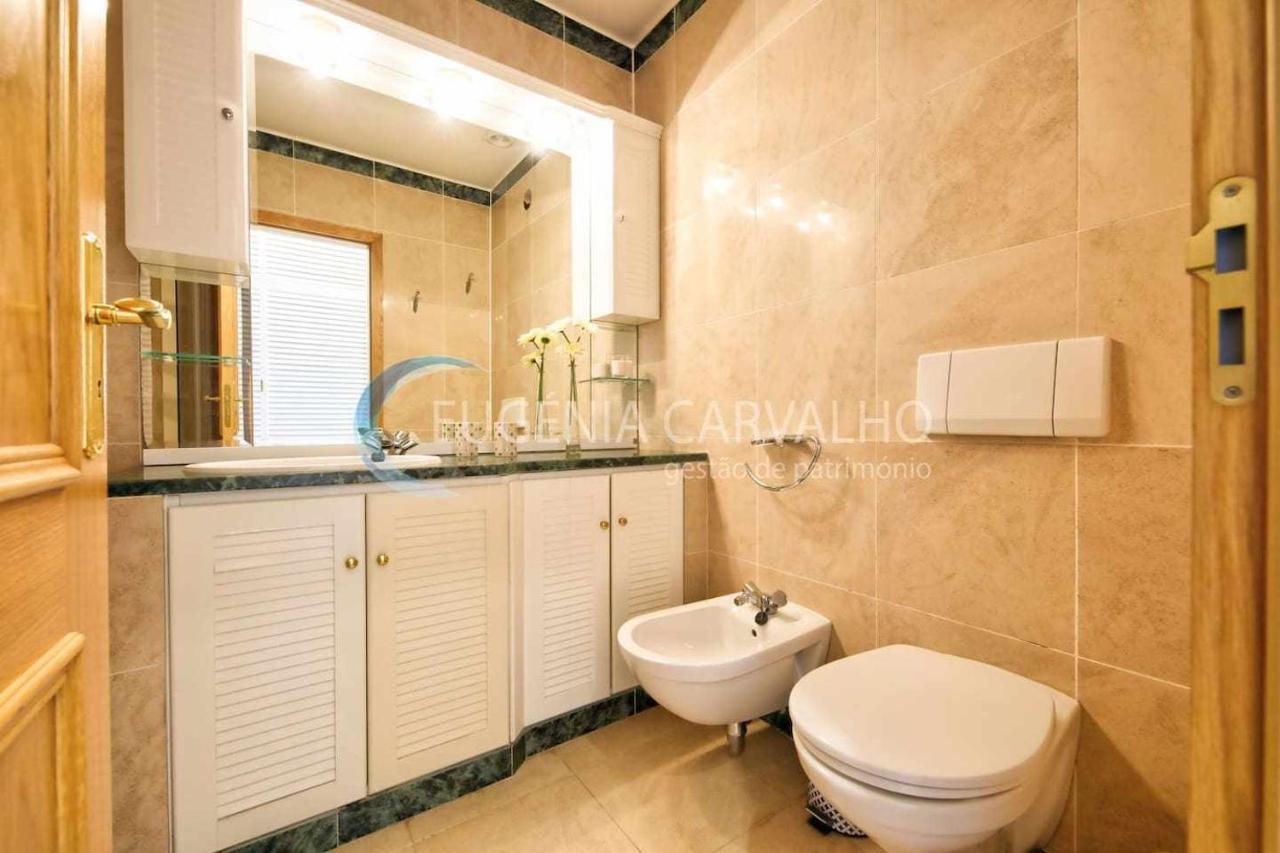 Ria Charme Apartamento No Centro Da Cidade Lejlighed Aveiro Eksteriør billede